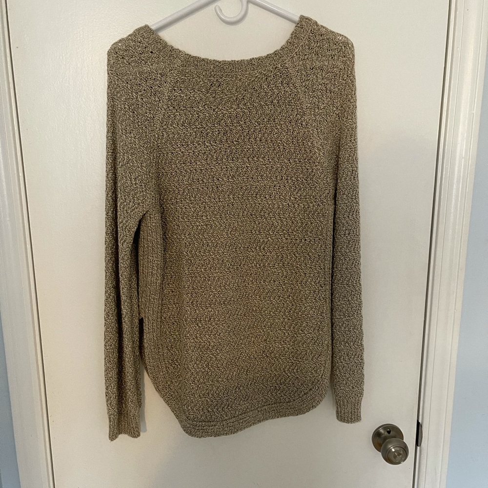 Sweater - Picture 5 of 5